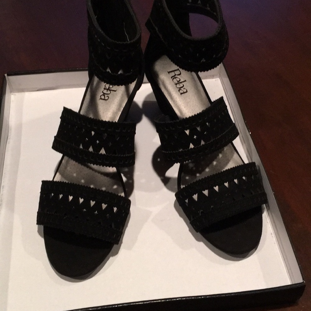 Reba Black Wedge Shoes